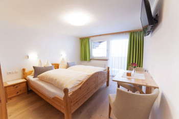 Doppelzimmer mit Balkon