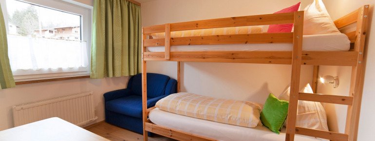 Familienzimmer mit Stockbett, B&B Pension Landhaus Vierthaler