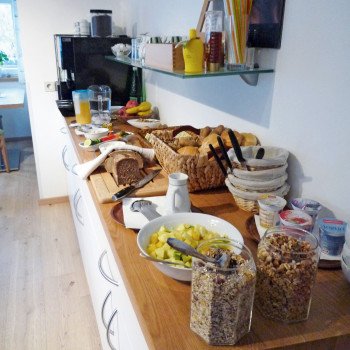 Frühstücksbuffet, B&B Pension Landhaus Vierthaler
