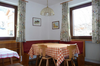Wohnzimmer Apartment 1. Etage