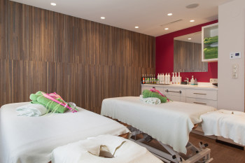 Massage & Beauty