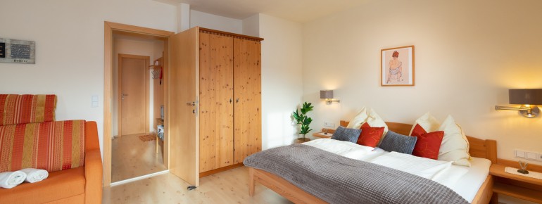 Schlafzimmer südseitig