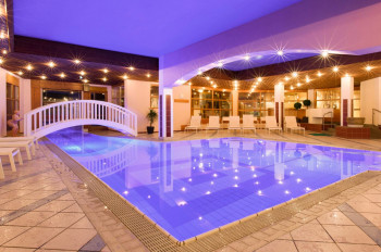 Wellness mit Innen- & Außernpool usw. im Hotel Montafoner Hof