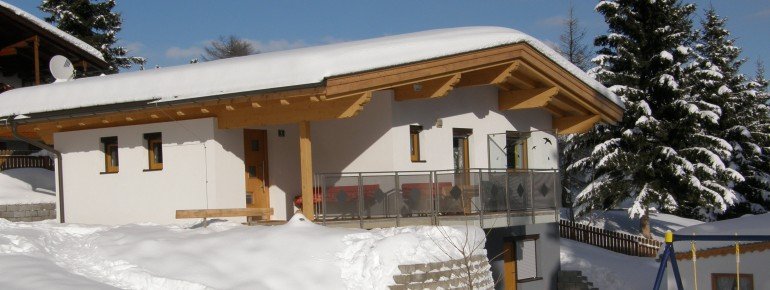 Hütte im Winter