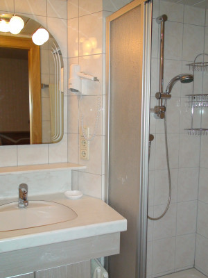 Nasseinheit Doppelzimmer Nr. 2