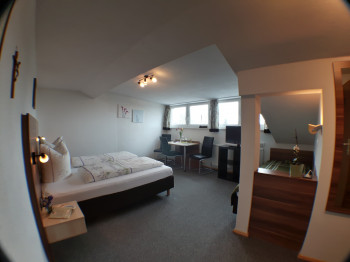 3-Bettzimmer ohne Balkon