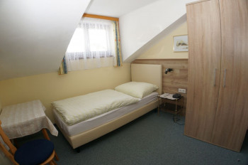 Einbettzimmer