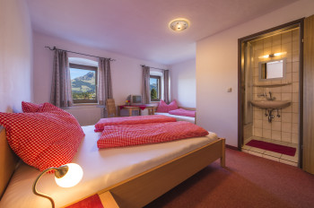 Doppelzimmer mit Zusatzbett