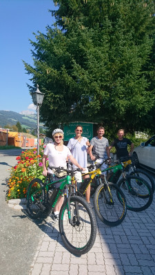 Neu: Mounten E-Bike Verleih für unsere Gäste