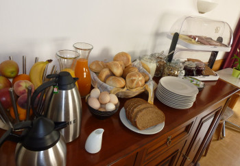 Frühstücksbuffet Pension zu Hause