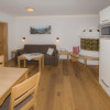 Haus Porti Sport Wohnraum Bsp.