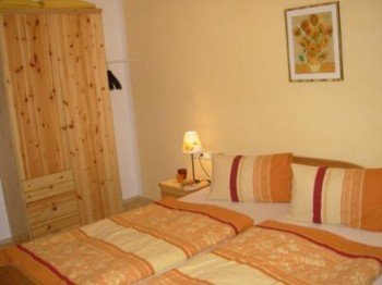 Schlafzimmer II