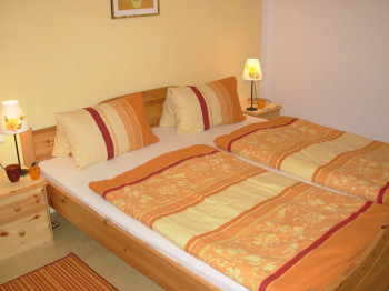 Schlafzimmer II