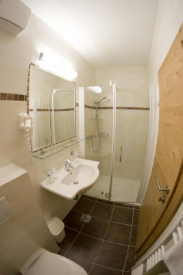 Bad Zimmer Komfort