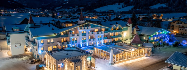 Schlosshotel Lacknerhof****S