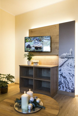 Apartment 07