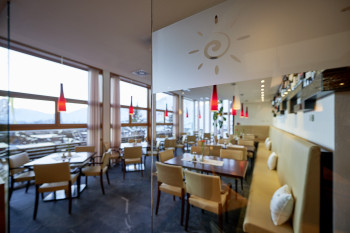 Restaurant / Café