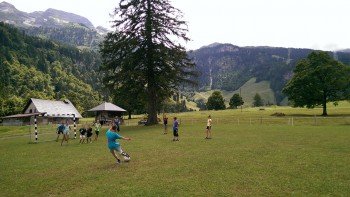 Fussball spielen auf 1&#39;000 m ü. M.