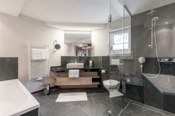 Blick ins Badezimmer