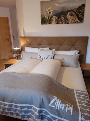 Apartment Zirbe - Schlafzimmer