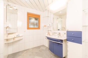 Apartment Zirbe - Badezimmer