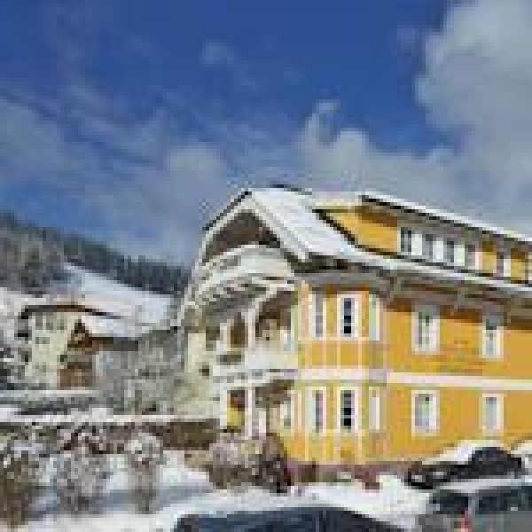Villa Klothilde gleich neben der Skipiste in Zell am See