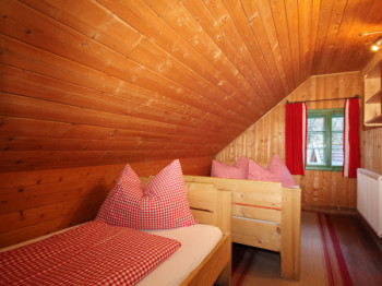 Die kleinen Zimmer der Hütte sind zwar eng aber sehr kuschelig.