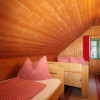 Die kleinen Zimmer der Hütte sind zwar eng aber sehr kuschelig.