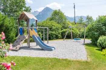 Spielplatz am Hotel