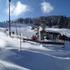 The FIS race course runs along the edge of the 500 m long downhill run.