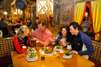 Cozy hut evenings are simply a part of Obertauern.