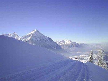 © www.aeschi-tourismus.ch