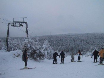 Die ausschließlich blau markierte Pisten sind perfekt für die ersten Schwünge im Schnee