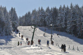 Lift und Piste in Altenberg