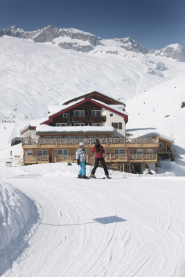 Hamilton Lodge