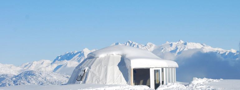 Ricco's Iglu