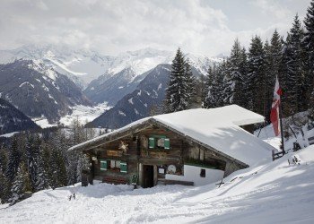Knapp 200 Meter unterhalb der Mittelstation liegt die Bergeralm-Hütte