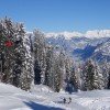Gondelbahn 2. Sektion mit Winterwanderweg und Aussicht