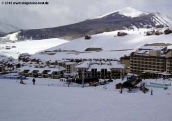Nicht direkt schön, aber typisch amerikanisch: der Ort Mt Crested Butte!