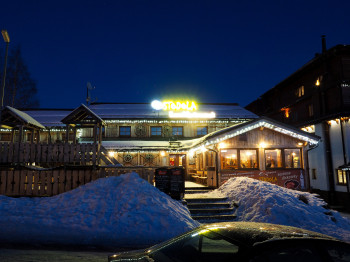 Zum Après-Ski geht's ins Stodola.