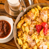 Österreichische Schmankerl wie der Kaiserschmarrn dürfen im Skigebiet nicht fehlen.