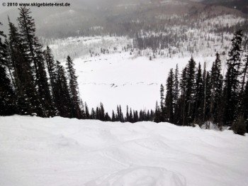 Das Schlussstück der Bull Run Abfahrt (Double Diamond) stellt auch die besten Wintersportler vor eine echte Herausforderung.