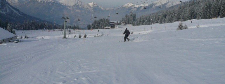 Hochfeldern-Abfahrt und Issentalkopf-2er-Sessellift