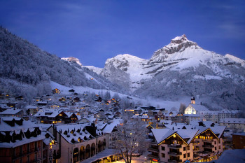 Blick auf Engelberg in den Abendstunden.