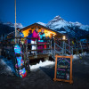 Den Skitag mit einem Drink ausklingen lassen kann man im Chalet an der Talstation.