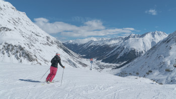 Das Skigebiet liegt schneesicher zwischen 1600 und 3100 Höhenmetern.