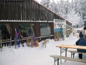 Die Geisskopfhütte steht auf 1097m Höhe