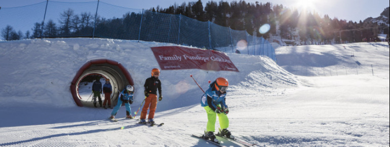Die Family Funslope