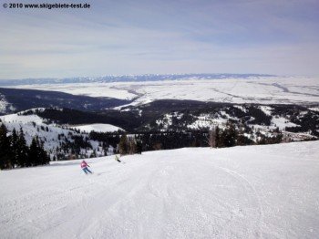 Im Westen der Teton Mountains gelegen, bietet Grand Targhee einen traumhaften Ausblick auf den Grand Teton Nationalpark.