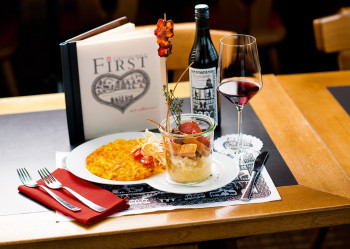 Leckeres Essen im Berggasthaus First